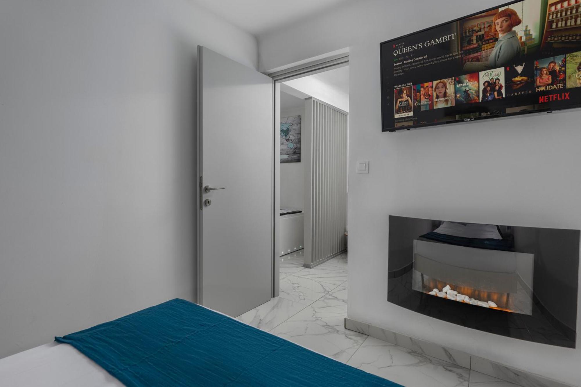 Premium Jacuzzi Suite At The City Center, By Aqua Platinum Thessaloníki Eksteriør bilde